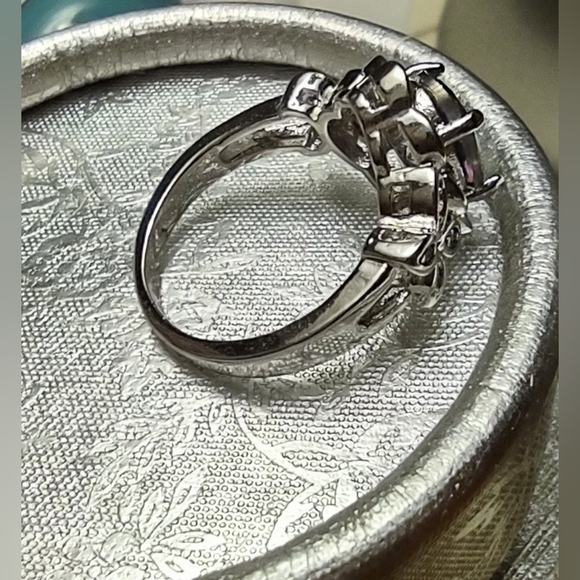 Mystic Rainbow Topaz Ring - Picture 5 of 13